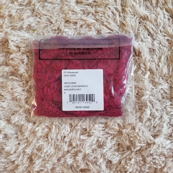 🆕️Free People Lacey Looks Bandeau - Picture 4 of 7